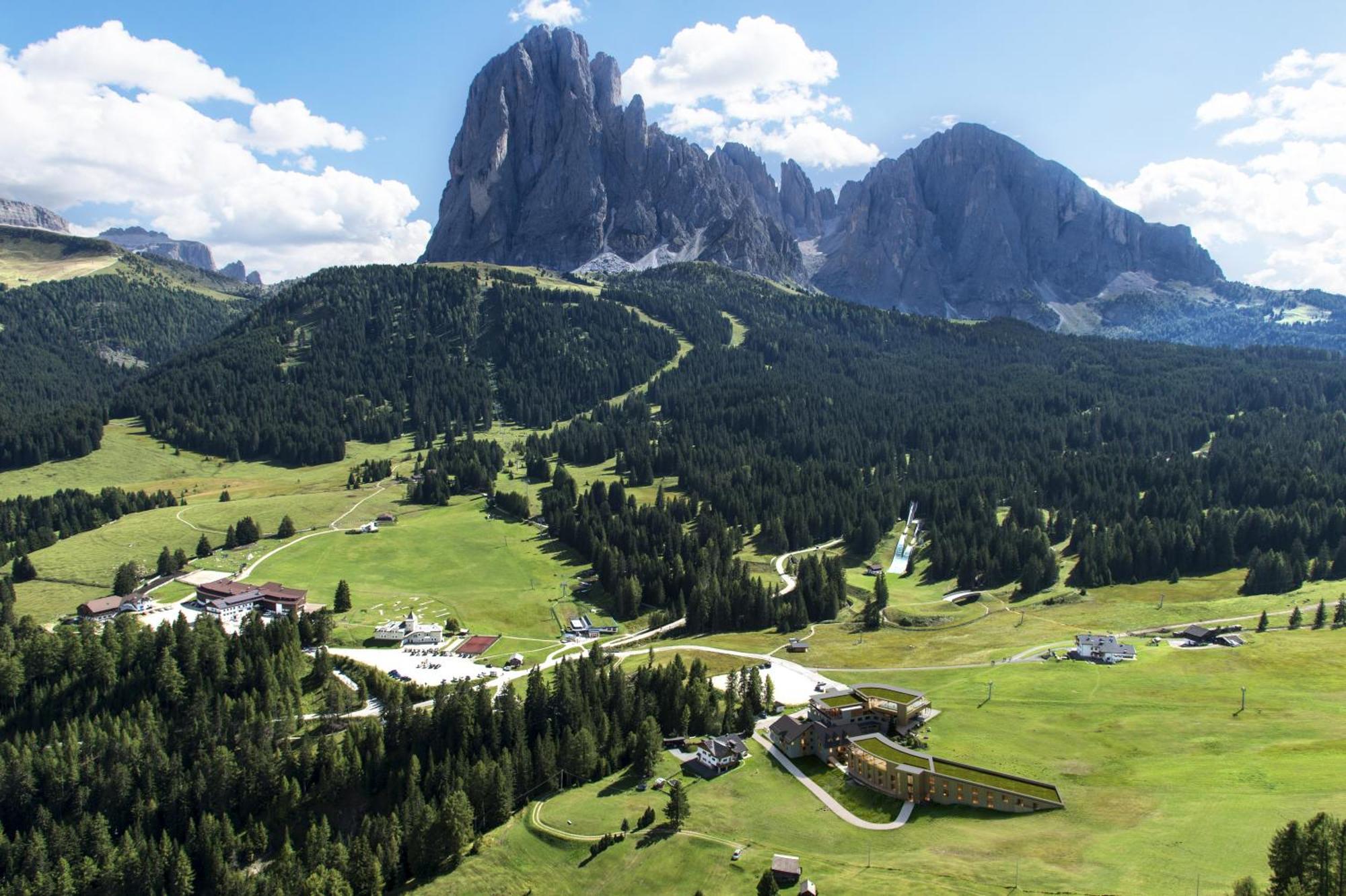 Cendevaves Alpine Silence Hotell Santa Cristina Val Gardena Exteriör bild