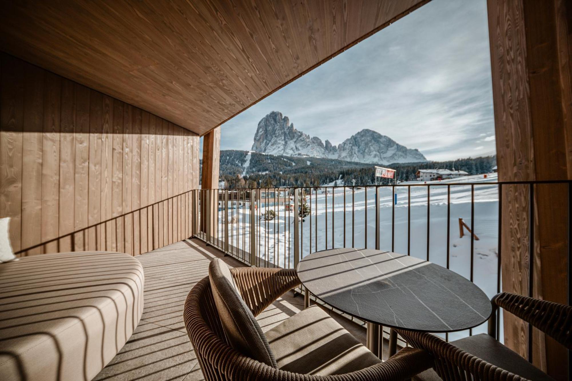 Cendevaves Alpine Silence Hotell Santa Cristina Val Gardena Exteriör bild