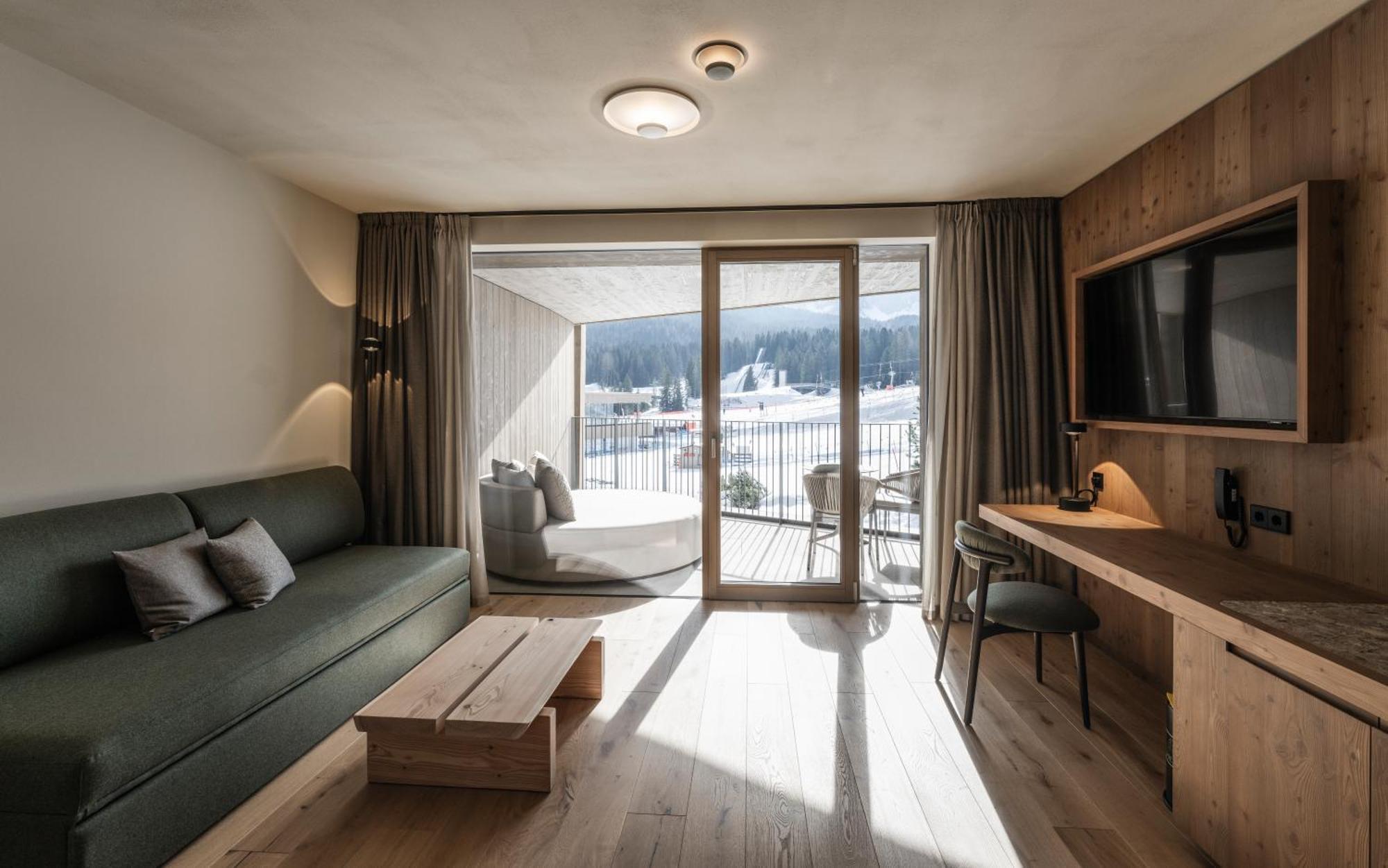 Cendevaves Alpine Silence Hotell Santa Cristina Val Gardena Exteriör bild